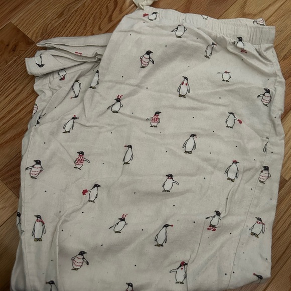 GAP pajamas - Picture 3 of 4